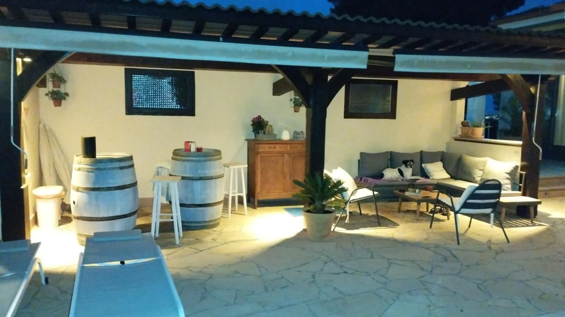 Villa Costera B&B location
